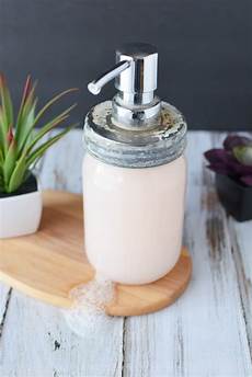 Nyle Liquid Hand Soap