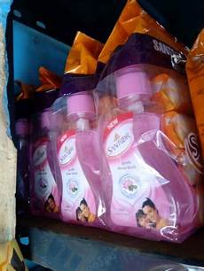 Santoor Liquid Soap